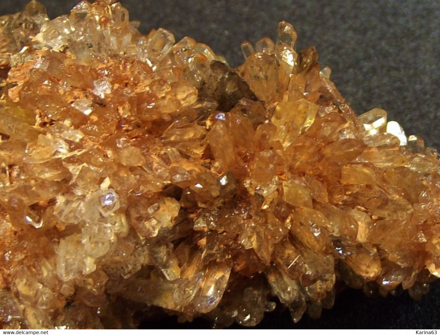 Creedite Floater ( 4 X 2.5 X 2 Cm ) Navidad Mine - Rodeo - Durango - Mexico - Minéraux