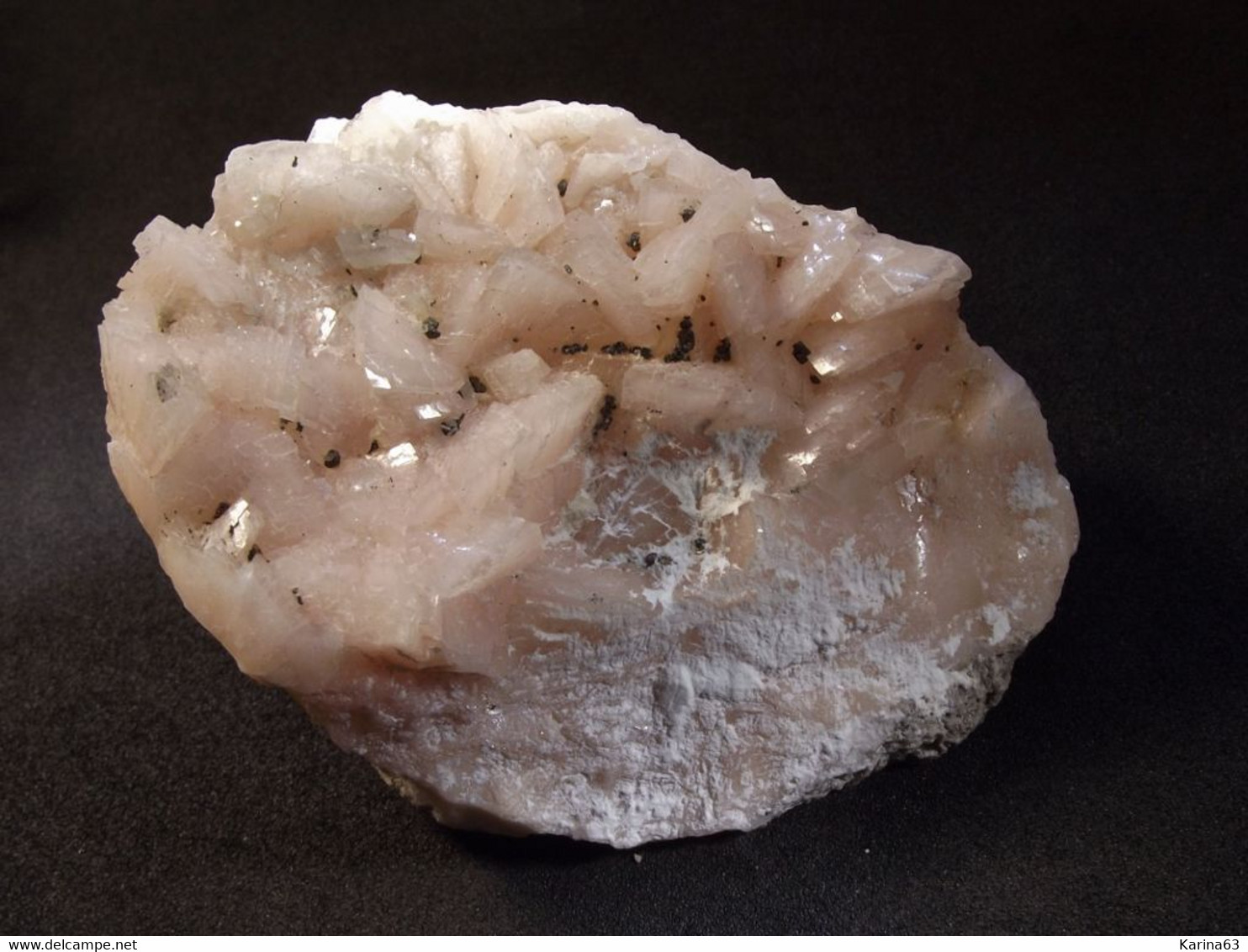Dolomite With Chalcopyrites ( 6.5 X 4.5 X 2.5 Cm) Touissit- Bou Beker Mining District, Jerada Province - Morocco - Minéraux