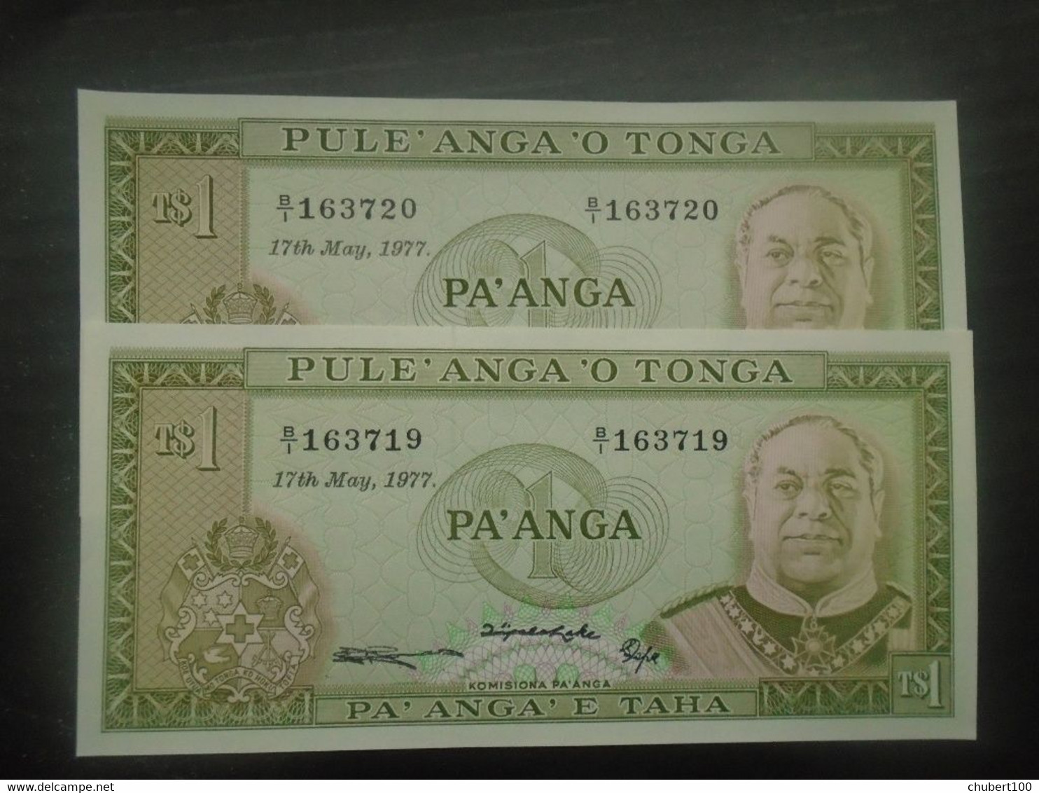 TONGA , P 19c  , 1  Pa'anga ,1977 , UNC  Neuf  , 2 Notes - Tonga