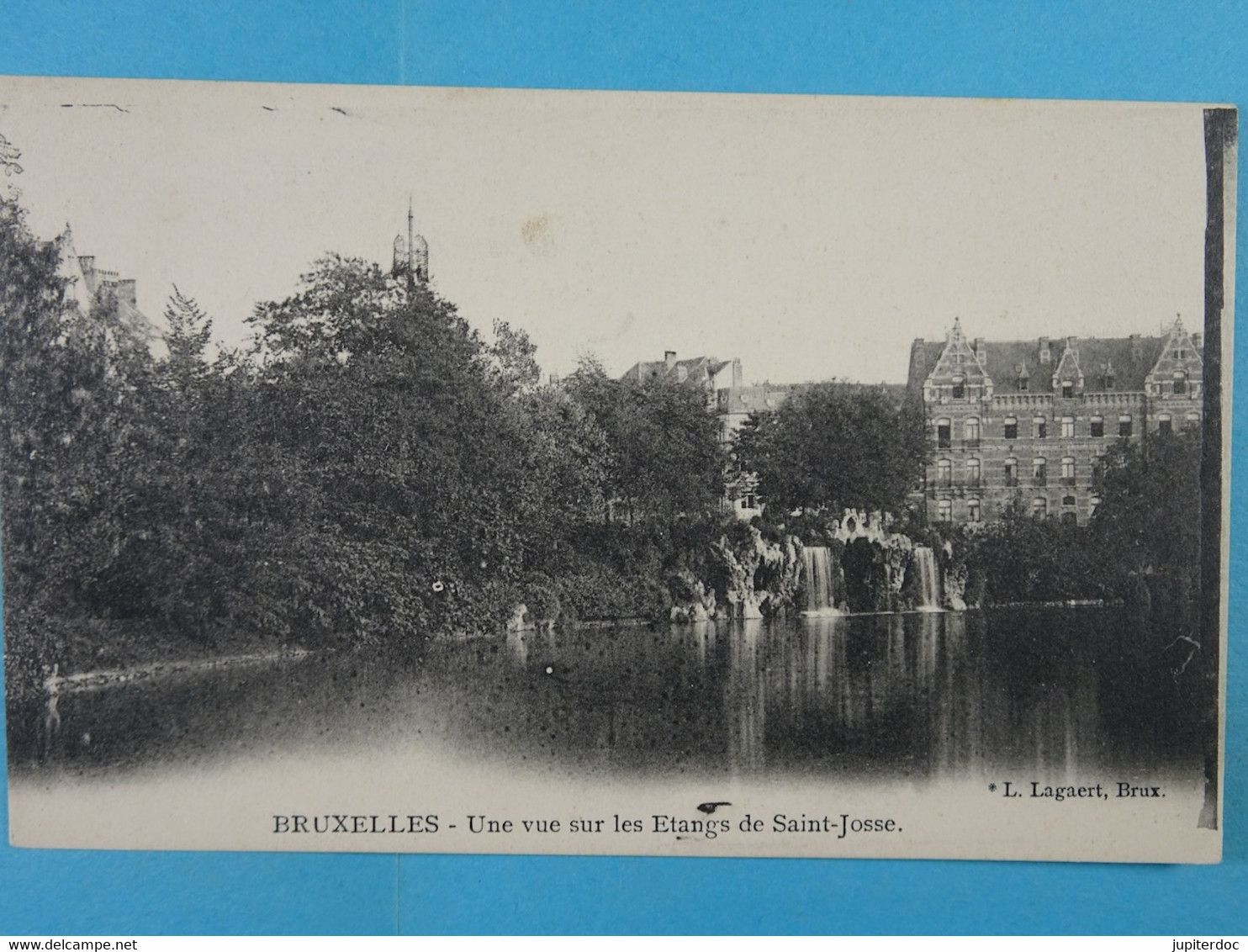 Bruxelles Une Vue Sur Les Etangs De Saint-Josse - St-Josse-ten-Noode - St-Joost-ten-Node