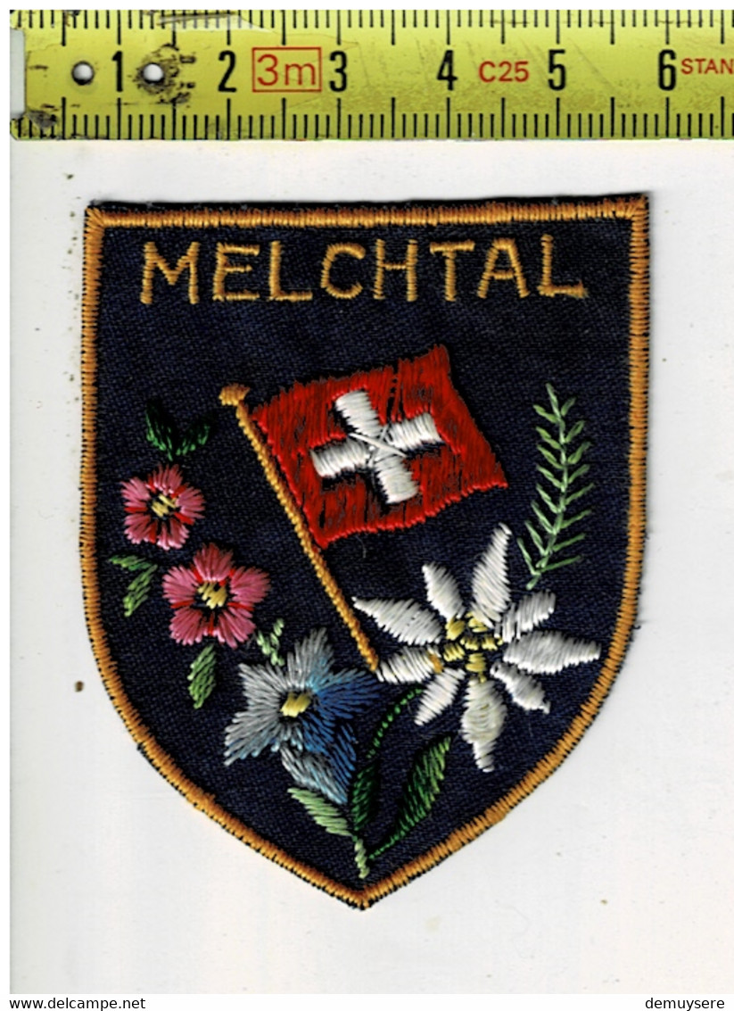 KL 10802 - ÉCUSSON EN TISSU - BLAZOEN TEXTIEL - MELCHTAL - Scudetti In Tela