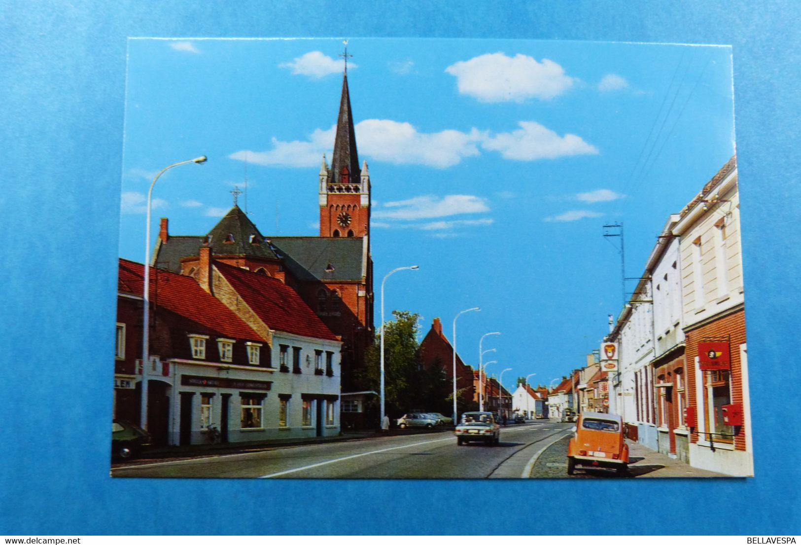 Sijsele. Damme Centrum. Kerk Cafe Oud Gemeentehuis En Postkantoor - Damme