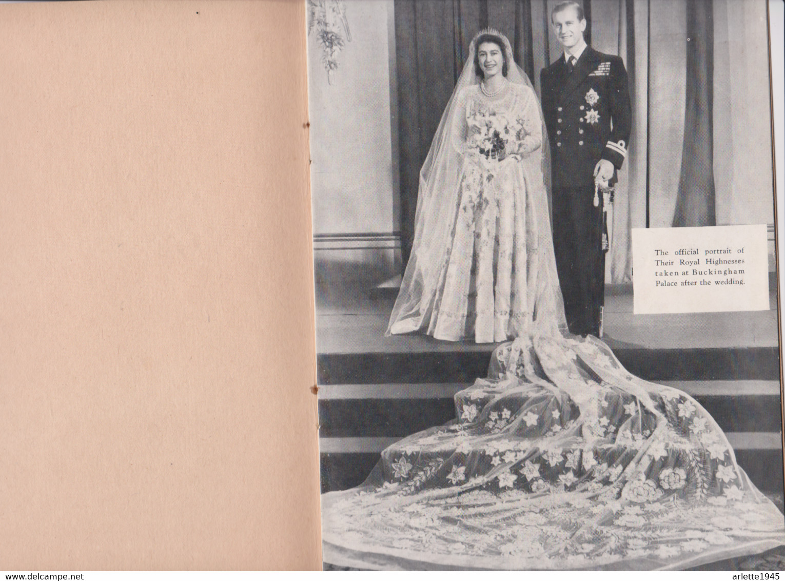 PRINCESS ELIZABETH'S WEDDING DAY THE ROYAL COUPLE LEAVING WESTMINSTER ABBAY 1947 - Autres & Non Classés