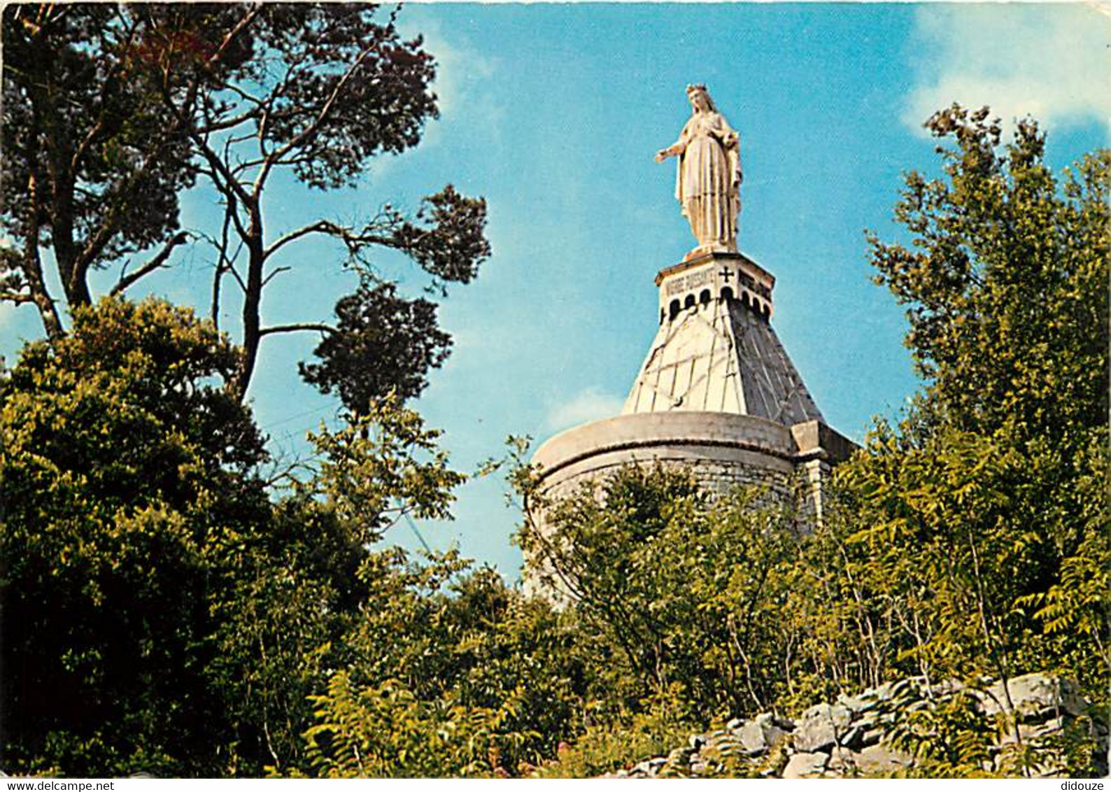 30 - Alès - Notre Dame De L'Ermitage - Statue De La Vierge - Art Religieux - Etat Léger Pli Visible - CPM - Voir Scans R - Alès