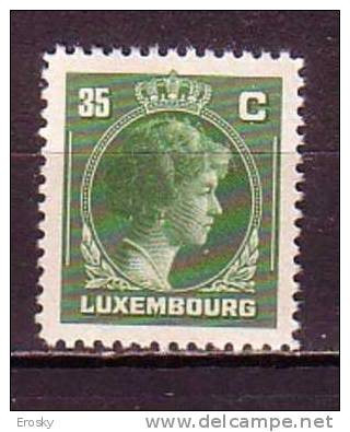 Q3042 - LUXEMBOURG Yv N°339 ** - 1944 Charlotte Rechtsprofil