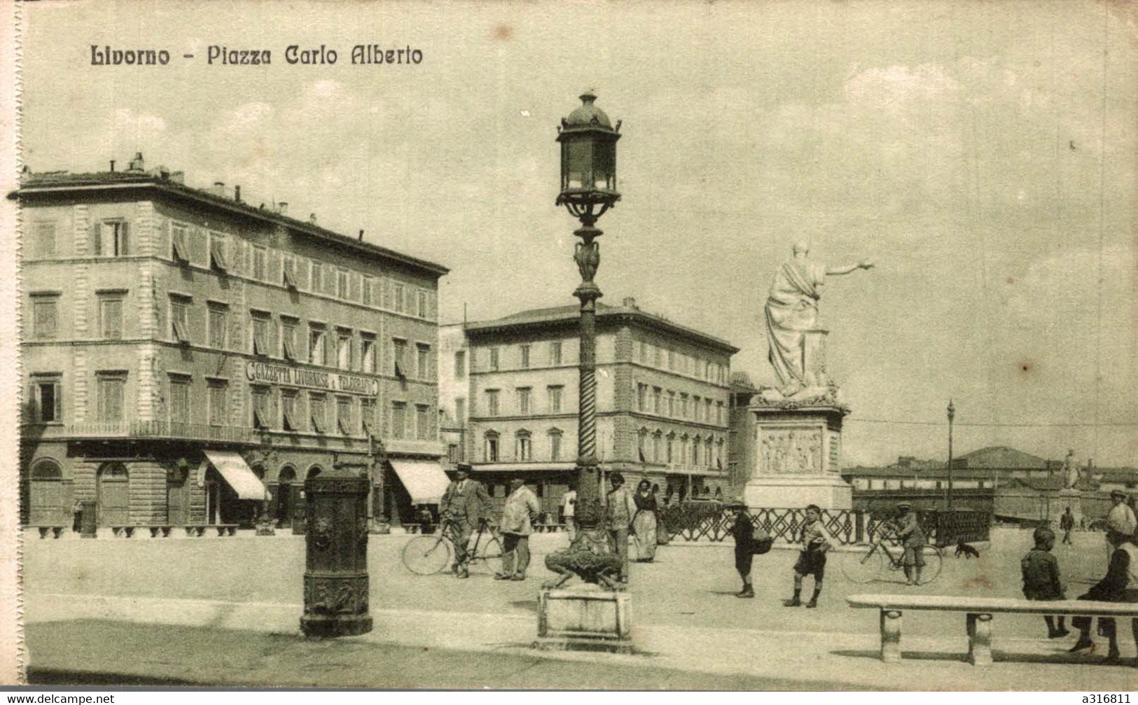 Livorno Piazza Carlo Alberto - Livorno