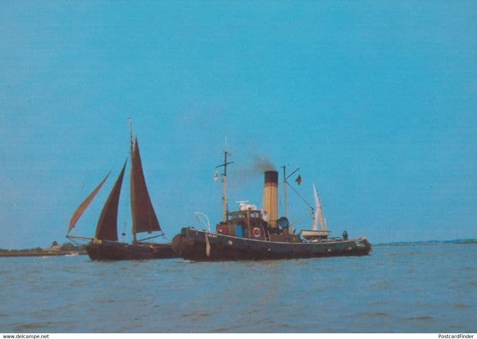 The Steam Tug Brent Sunderland Ship Postcard - Remorqueurs