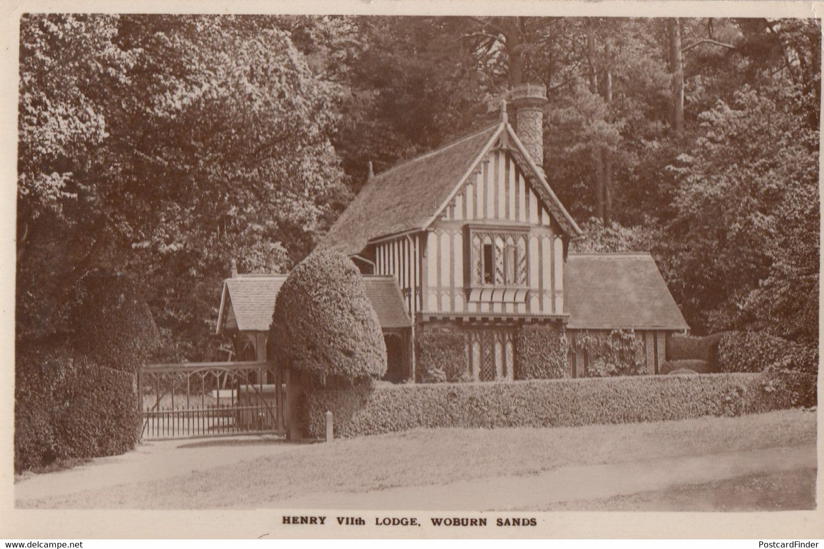 Henry View Lodge Woburn Sands Beds Genuine Real Photo Postcard - Buckinghamshire