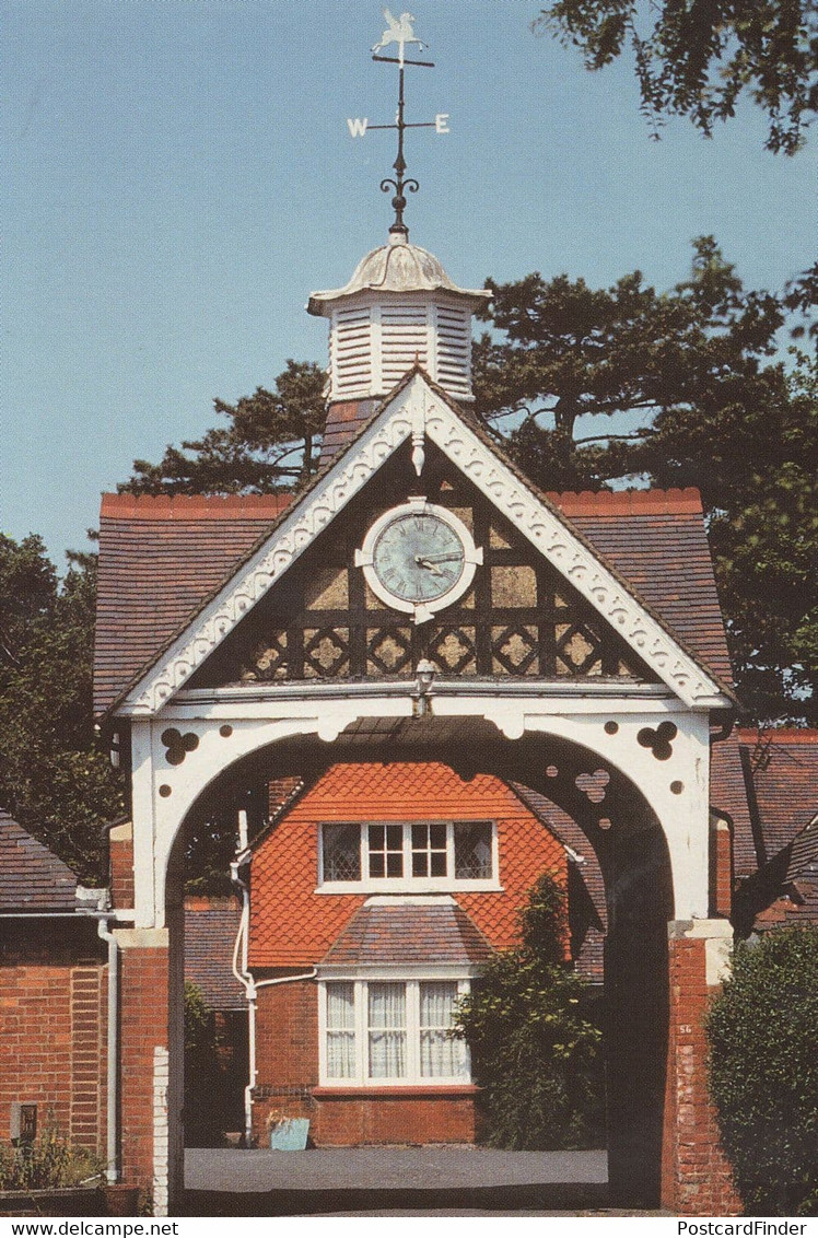 Bletchley Park Milton Keynes Entrance Clock Postcard - Buckinghamshire