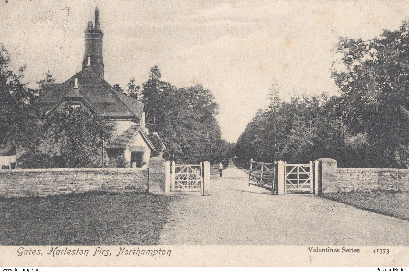 Gates Harleston Firs Northampton Old Postcard - Northamptonshire