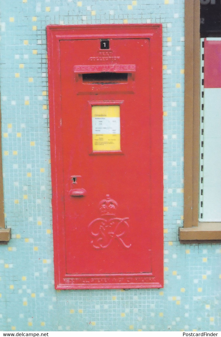Wellingborough Northampton GVIR Post Pillar Letter Box Postcard - Northamptonshire