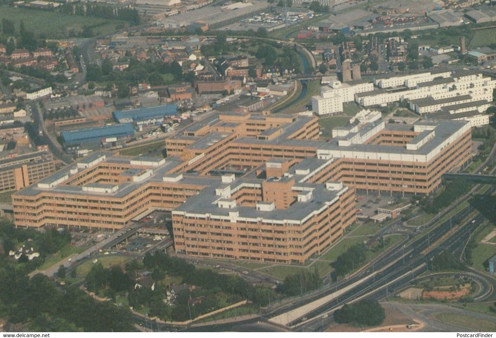 Queens Medical Centre Hospital Nottingham Aerial Postcard - Altri & Non Classificati