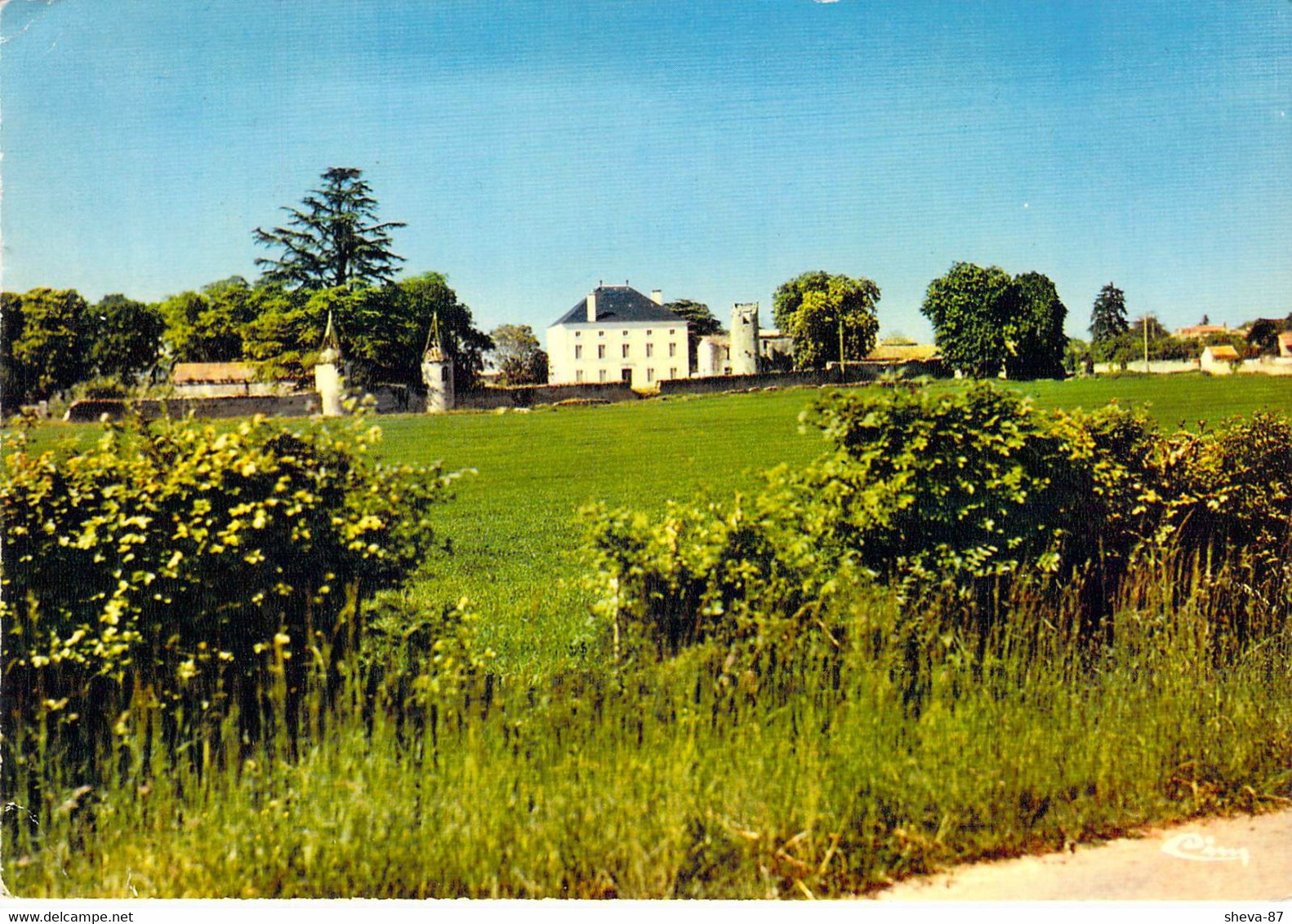 16 - Villefagnan - Logis De La Cantinolière, Tourelles - Villefagnan