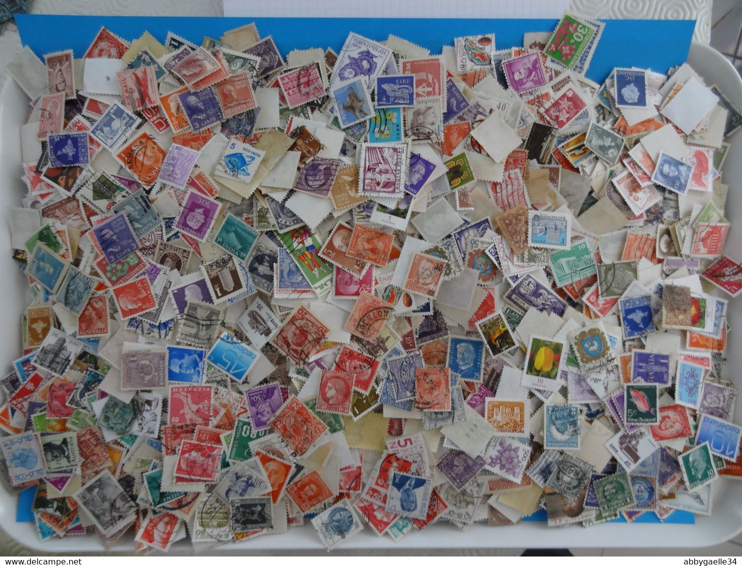 ** Lot De 160g De Timbres Oblitérés Du Monde** Petit Format Décollés, Detached Canceled Stamps Of The World. - Lots & Kiloware (min. 1000 Stück)