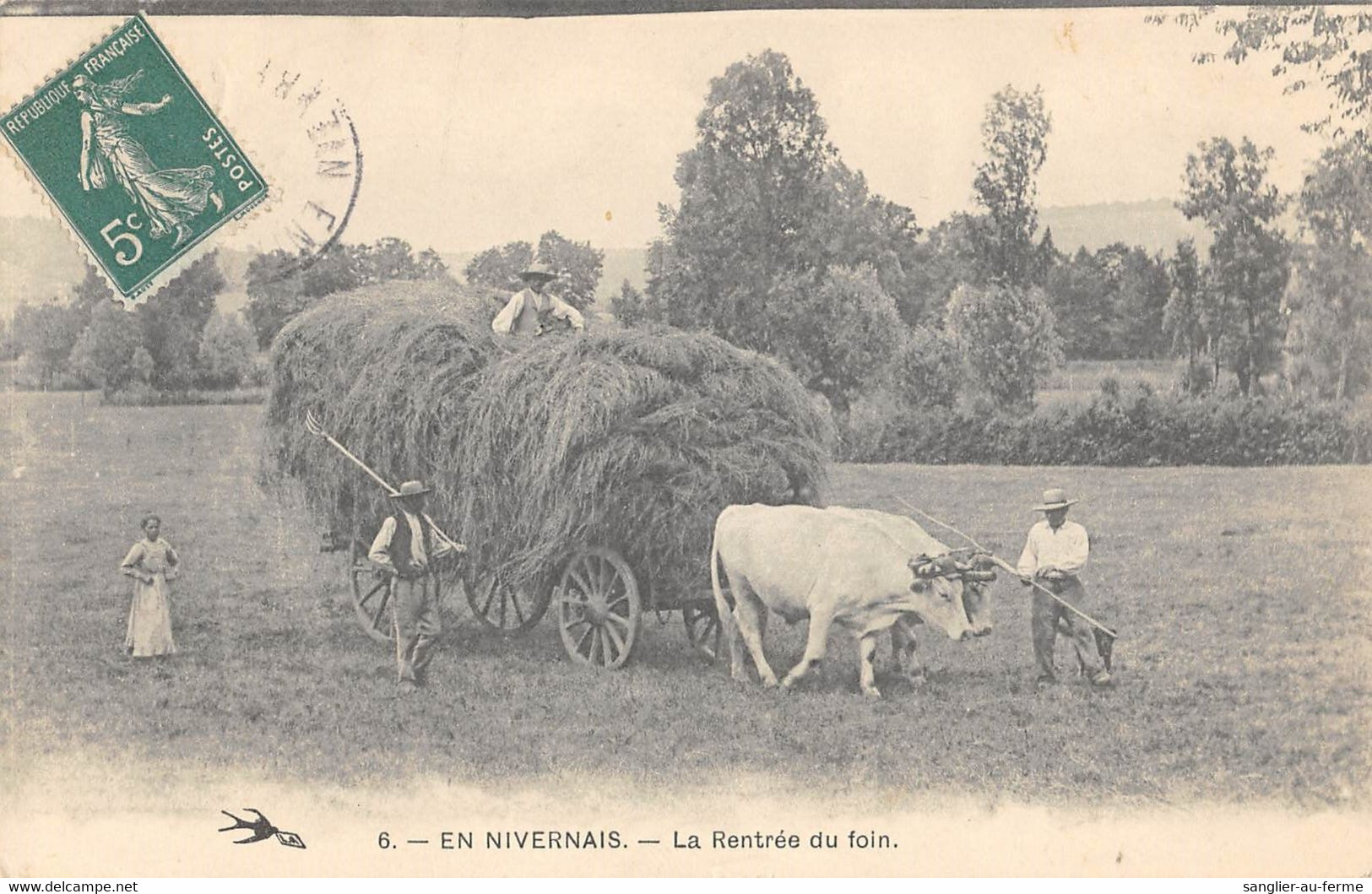 CPA 58 EN NIVERNAIS LA RENTREE DU FOIN / AGRICULTURE - Autres & Non Classés