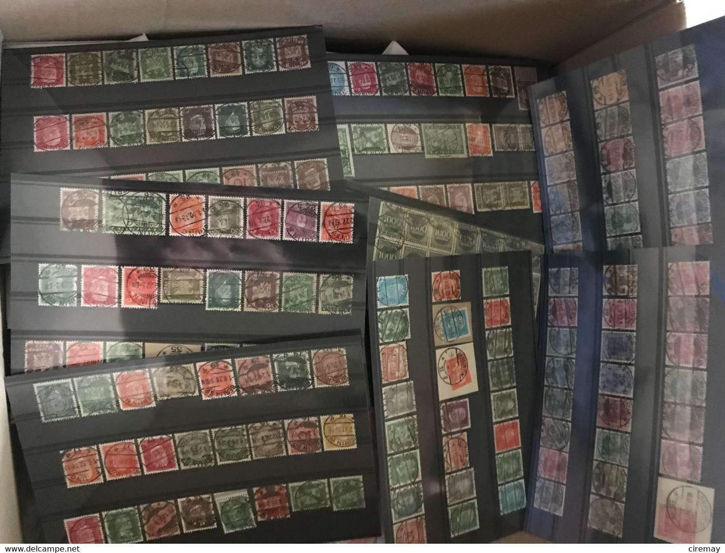 Ciremay Box 12.8 Kg - Lots & Kiloware (mixtures) - Min. 1000 Stamps