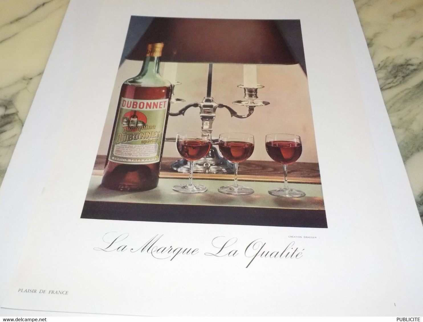 ANCIENNE PUBLICITE LA MARQUE QUALITE DUBONNET APERITIF 1952 - Alcools