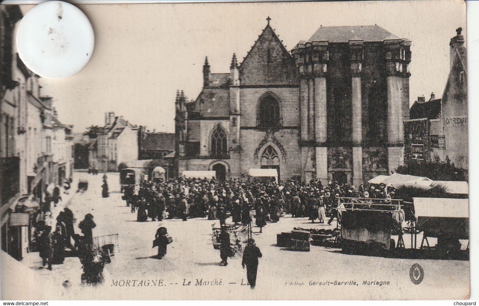 61 - Carte Postale Ancienne De MORTAGNE AU PERCHE   Le Marché - Mortagne Au Perche