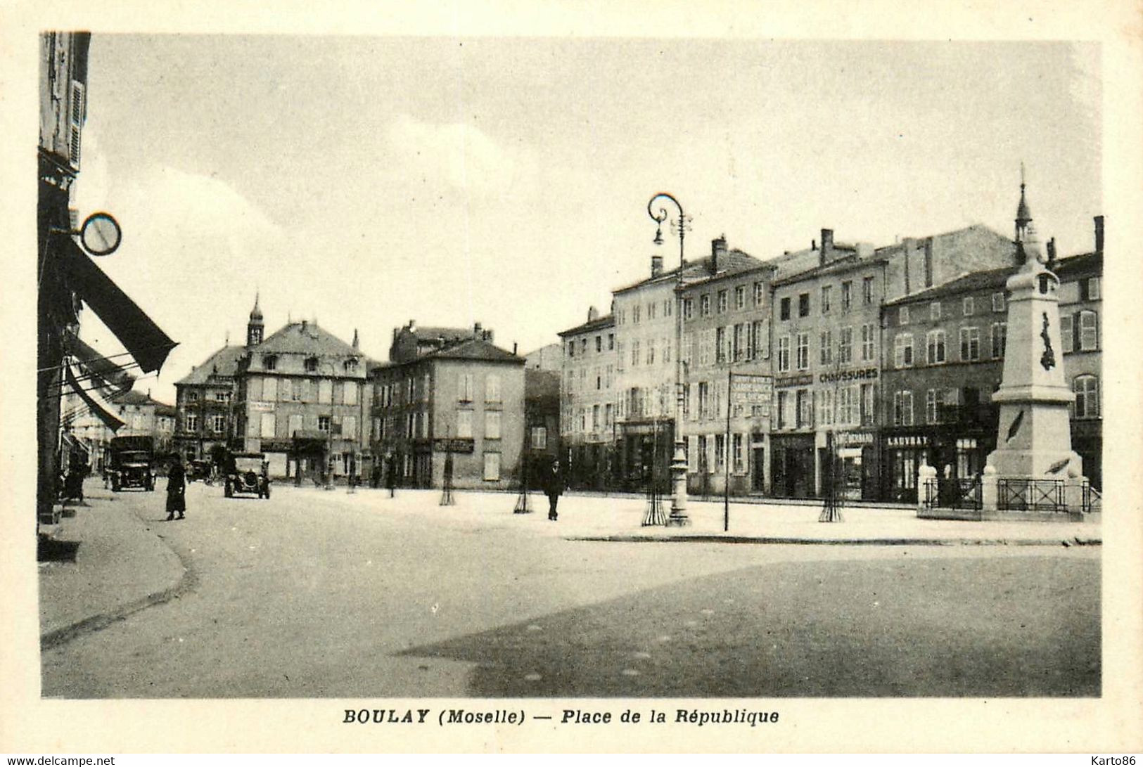 Boulay * Place De La République * Autos * Commerces Magasins - Boulay Moselle