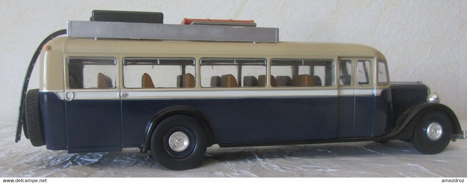 Bus- Citroën T 45 - 1934 - échelle 1/43  Métal - Voir Photos - Utilitaires