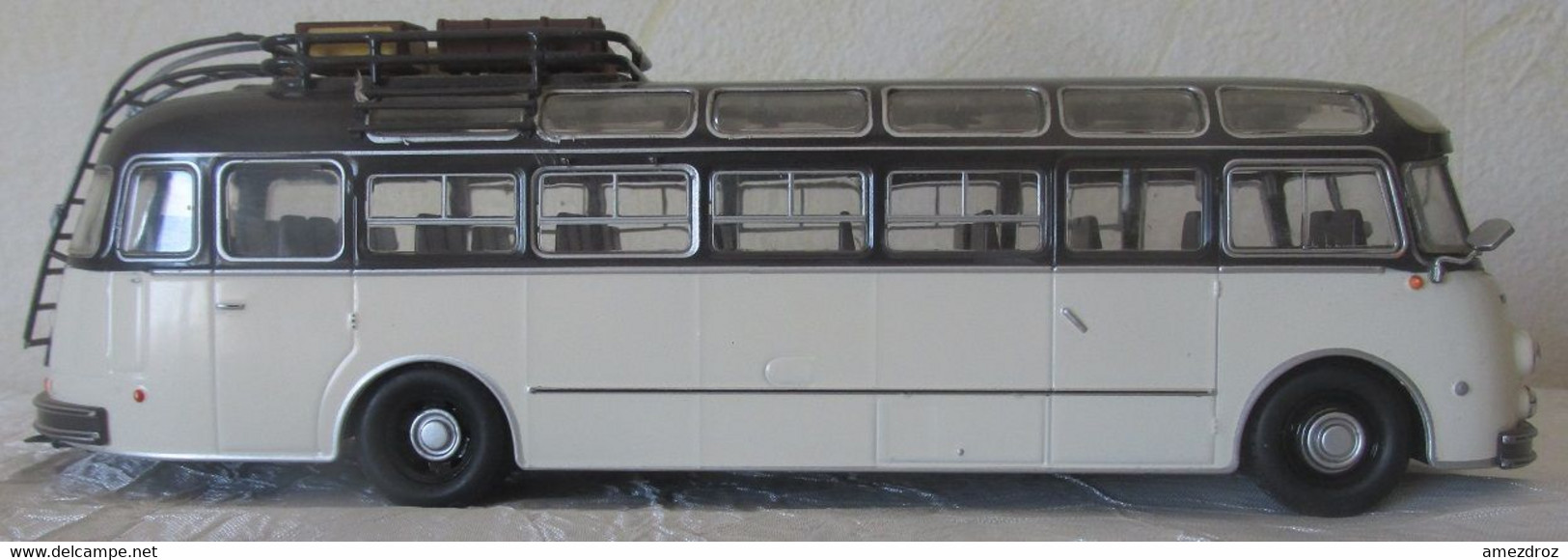 Bus- Isobloc 648 DP - 1955 - échelle 1/43  Métal - Voir Photos (et) - Commercial Vehicles