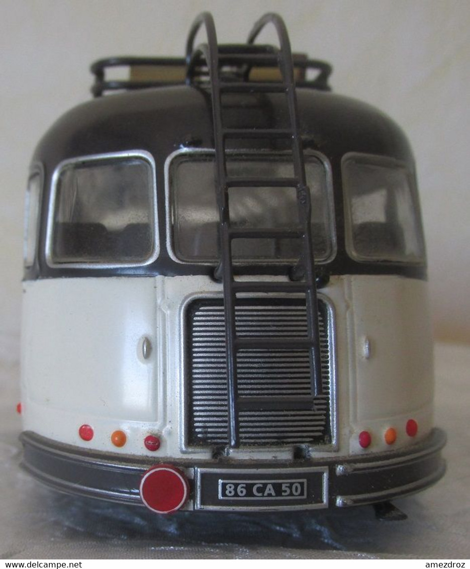 Bus- Isobloc 648 DP - 1955 - échelle 1/43  Métal - Voir Photos (et) - Vrachtwagens