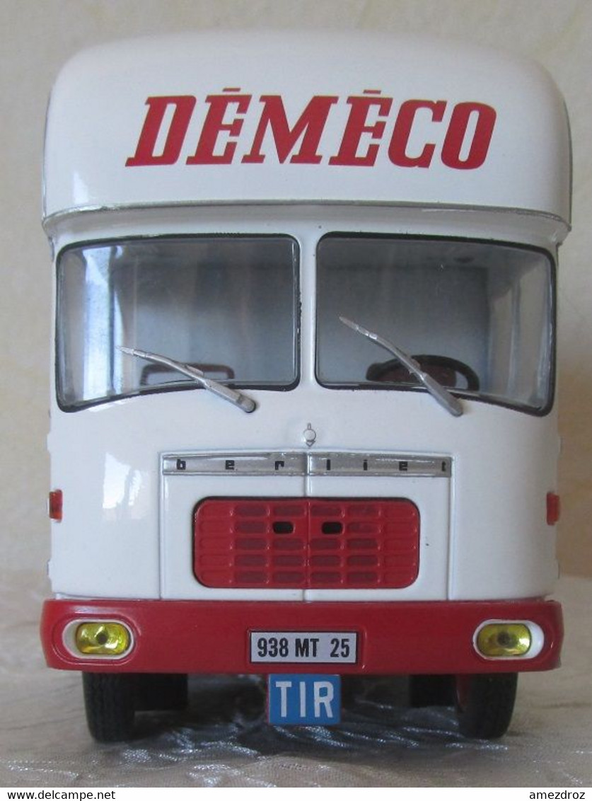 Camion De Déménagement Déméco Besançon- Berliet GBK - échelle 1/43  Métal - Voir Photos (et) - Utilitaires