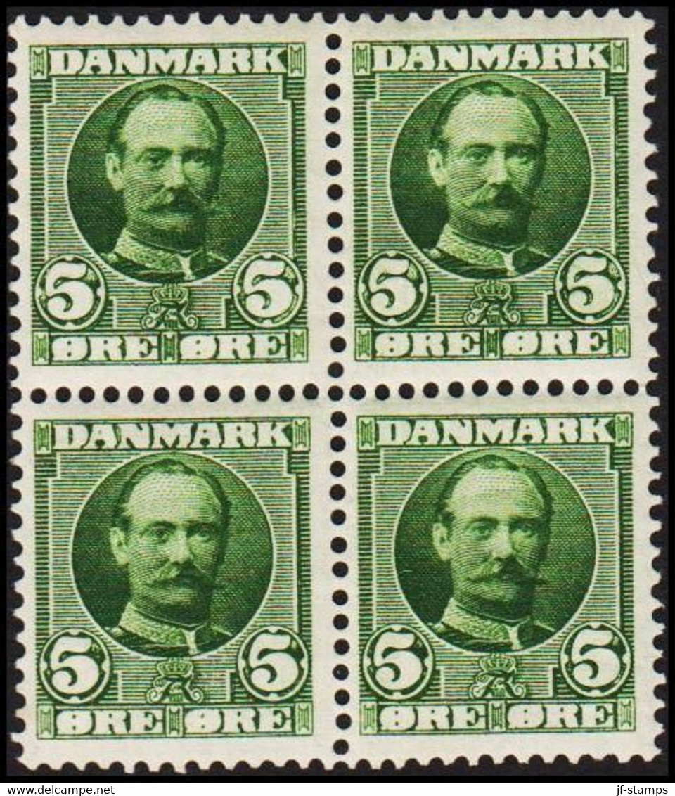 1907. King Frederik VIII. 5 Øre Green. In Block Of 4  Never Hinged.  All Stamps Have Large Whi... (Michel 53) - JF523836 - Ongebruikt