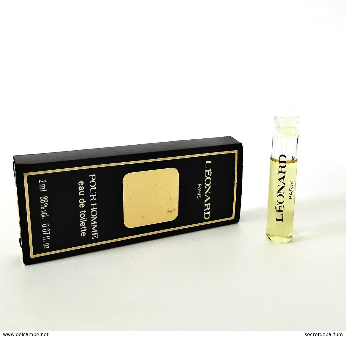 échantillons De Parfum  Tubes LEONARD POUR HOMME De LEONARD  EDT 2 Ml - Parfums - Stalen