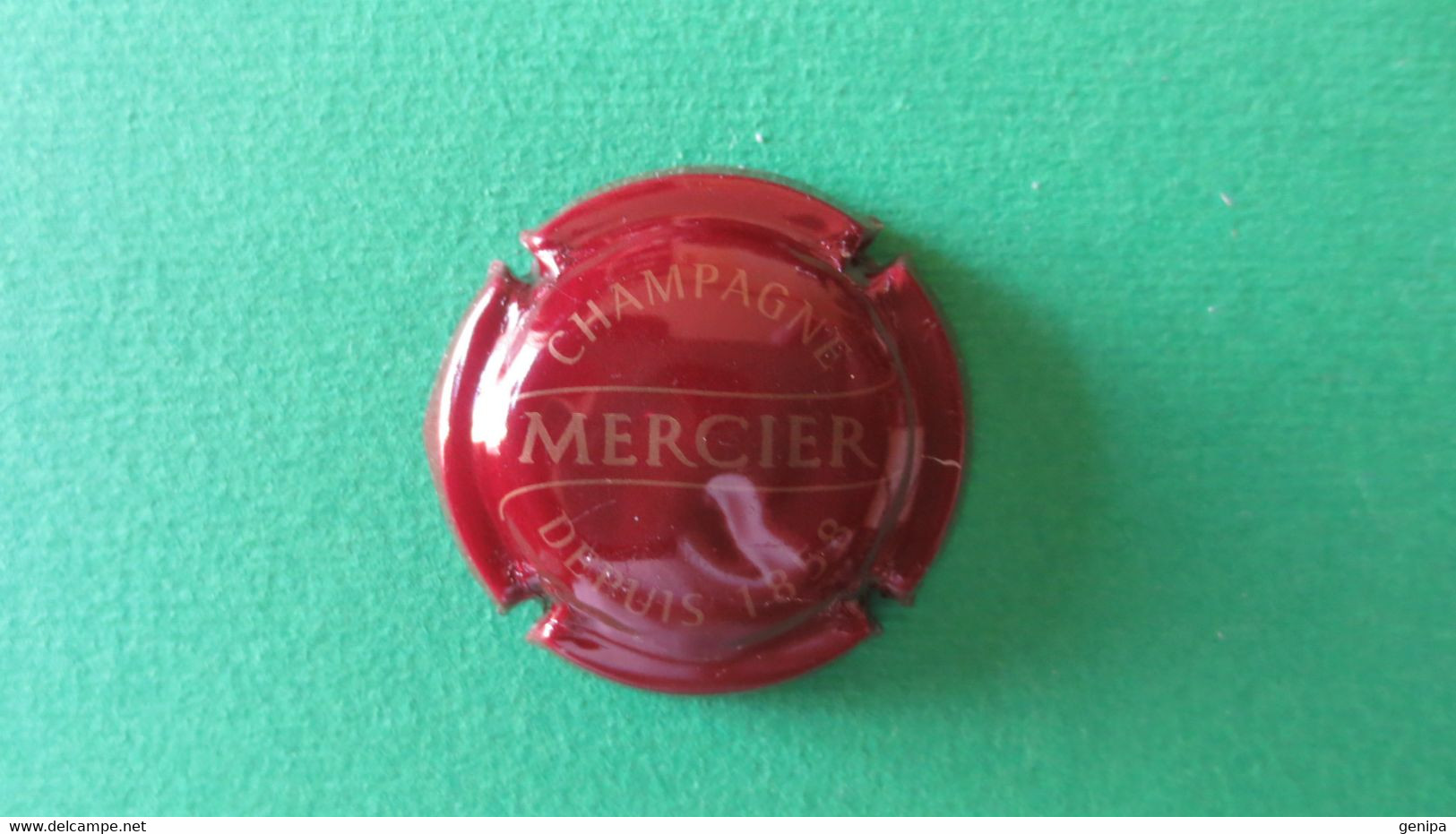 CAPSULE CHAMPAGNE  MERCIER . Bordeaux - Mercier