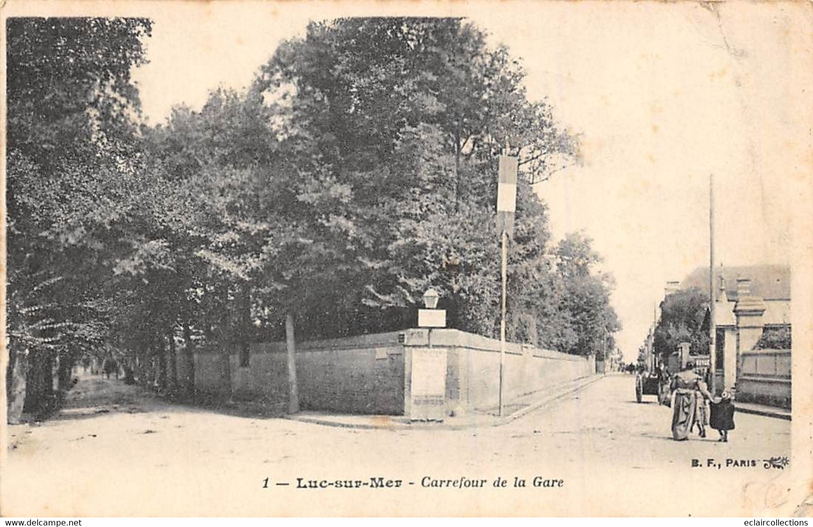 Luc Sur Mer            14        Carrefour De La Gare        (voir Scan) - Luc Sur Mer