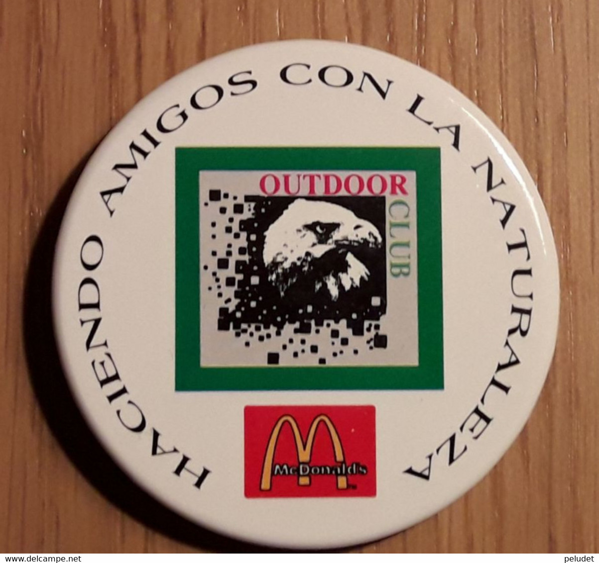 Haciendo Amigos Con La Naturaleza - Outdoor Club - McDonalds - Pin - McDonald's