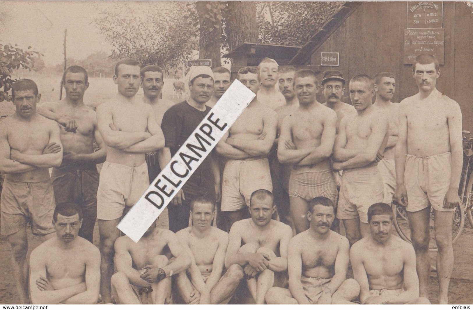 ÉCOLE DE NATATION - Carte Photo Équipe De Natation 2ème Peloton - Militaires Torse Nu - Swimming