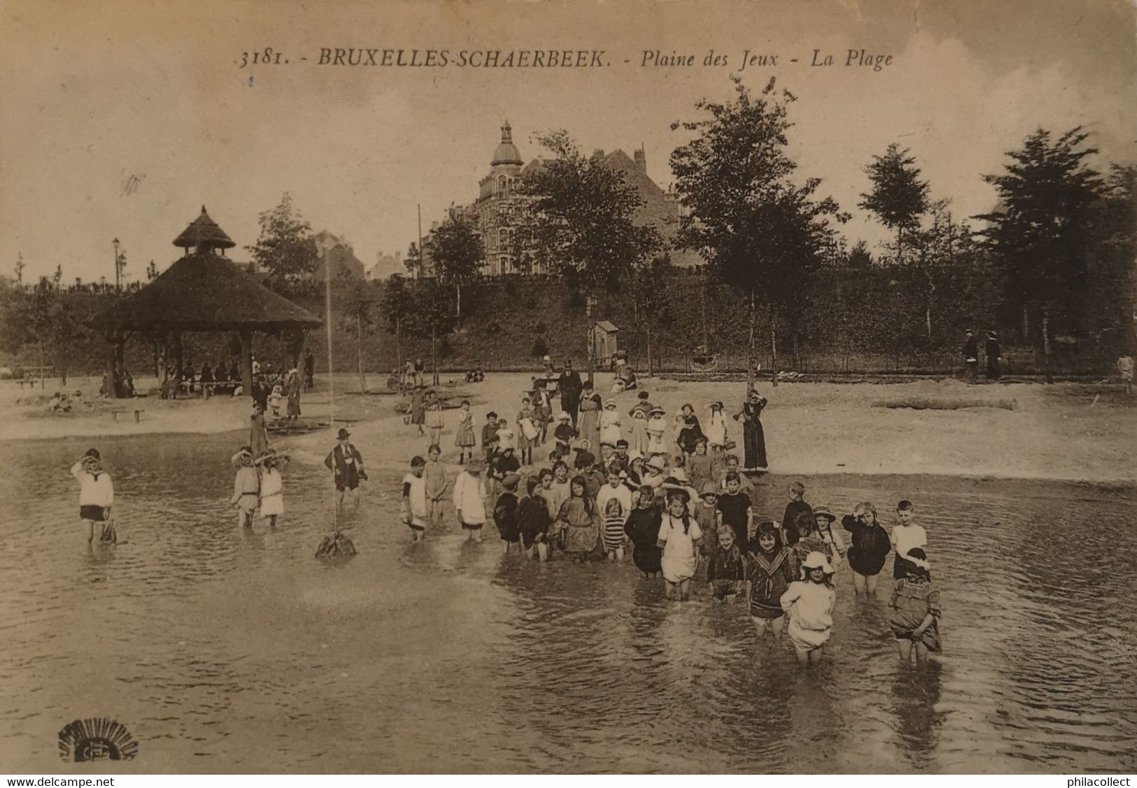 Bruxelles - Schaerbeek // Plaine Des Jeux - La Place (veel Volk) 19?? - Schaarbeek - Schaerbeek