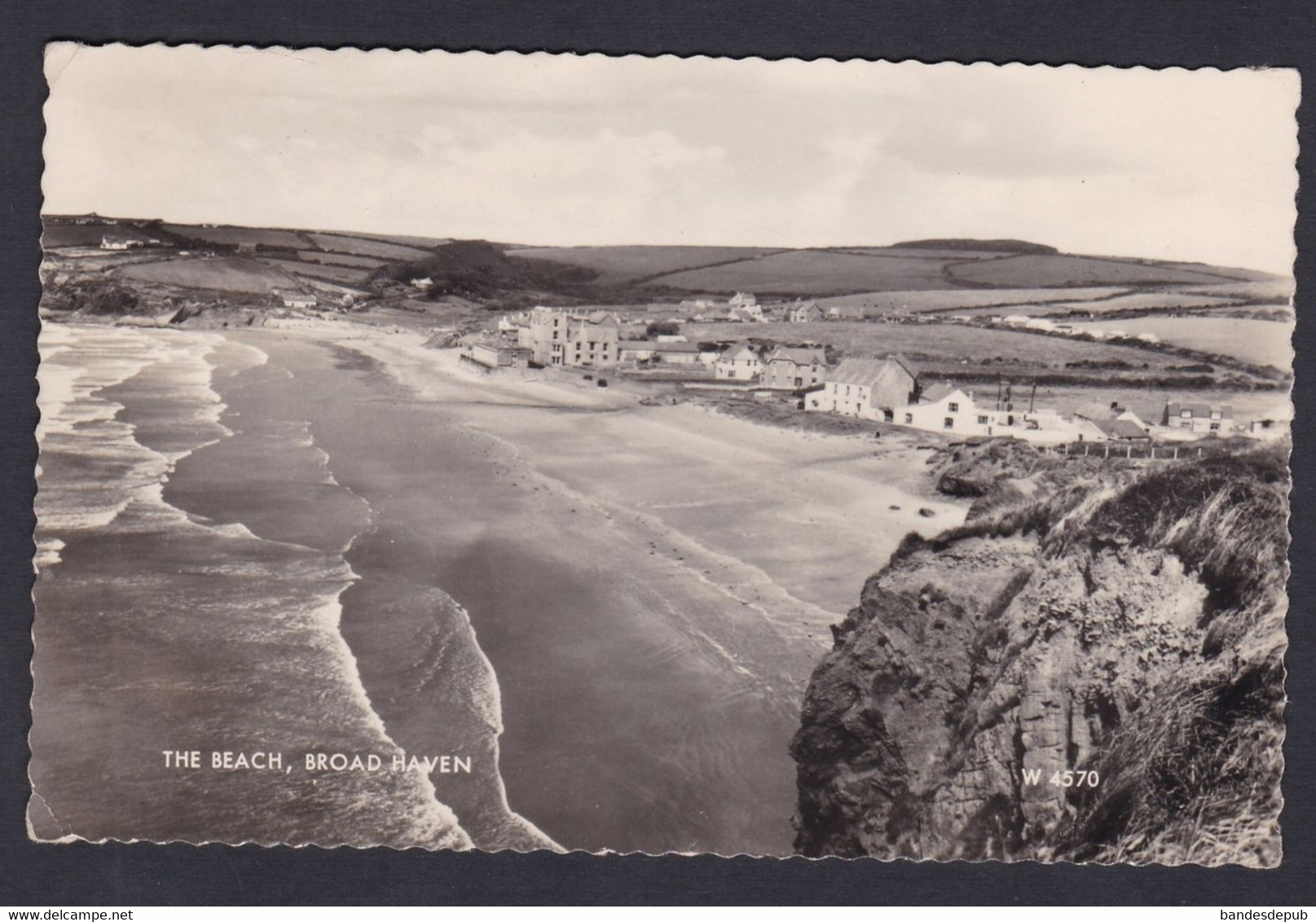 UK Broad Haven The Beach (52498) - Pembrokeshire