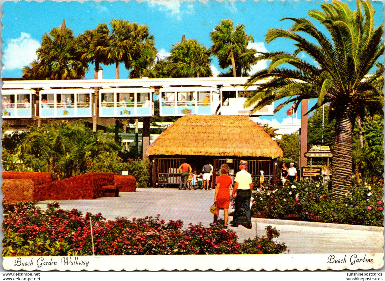 Florida Tampa Busch Gardens One Of The Many Walkways - Tampa