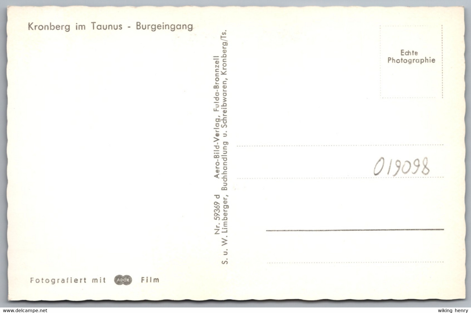 Kronberg Im Taunus - Burgeingang 3   Mit BMW Isetta - Kronberg