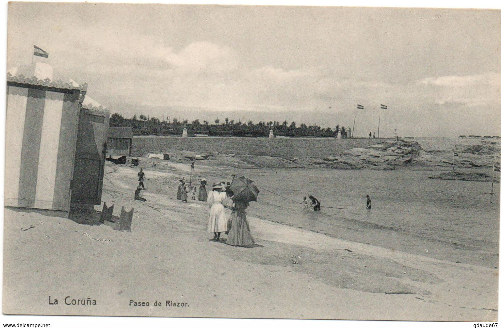 LA CORUNA - PASEO DE RIAZOR - La Coruña