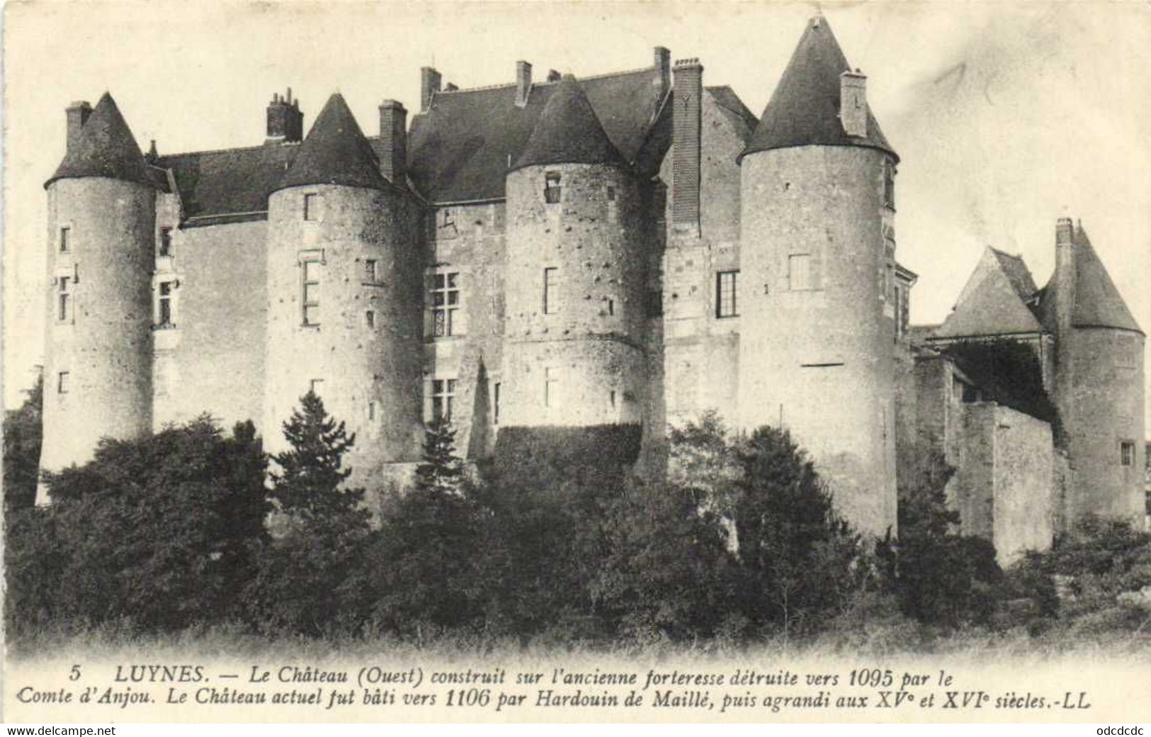 DESTOCKAGE  BON LOT 100 CPA  CHATEAUX FRANCE Toutes scannées