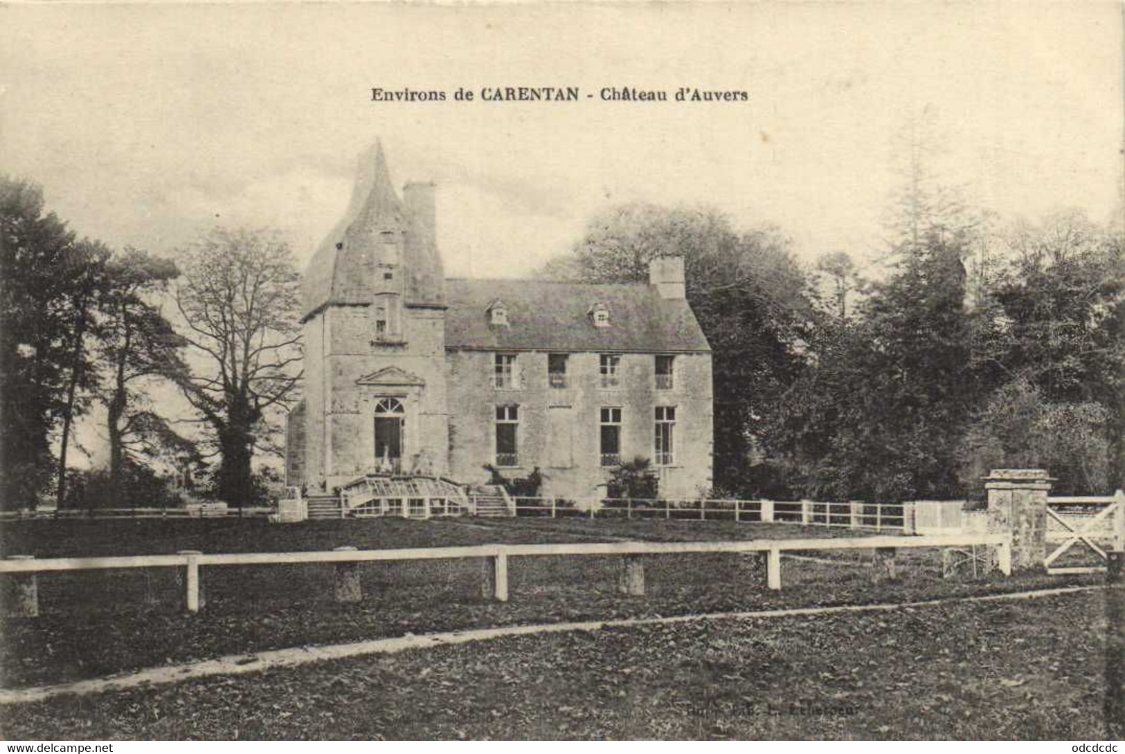 DESTOCKAGE  BON LOT 100 CPA  CHATEAUX FRANCE Toutes scannées