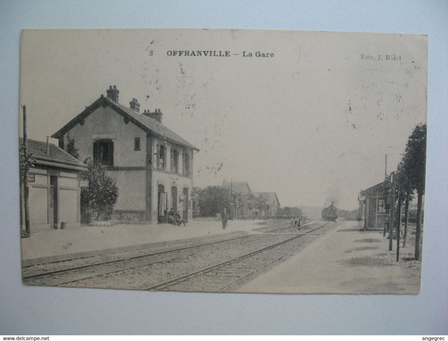 CPA Gare  :  Offranville -  La Gare - Offranville