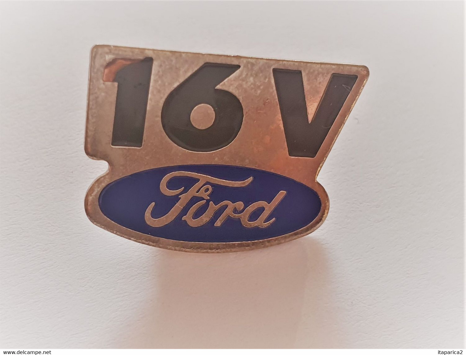 PINS  AUTOMOBILE FORD 16 V / Signé  PROGEXION /  33NAT - Ford