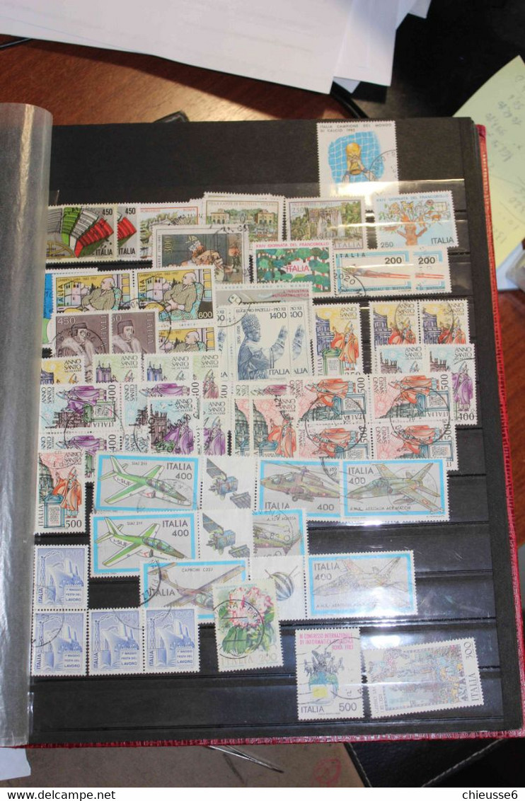 Italie - Collection + 600 Timbres Oblitérés Environ - Lotti E Collezioni