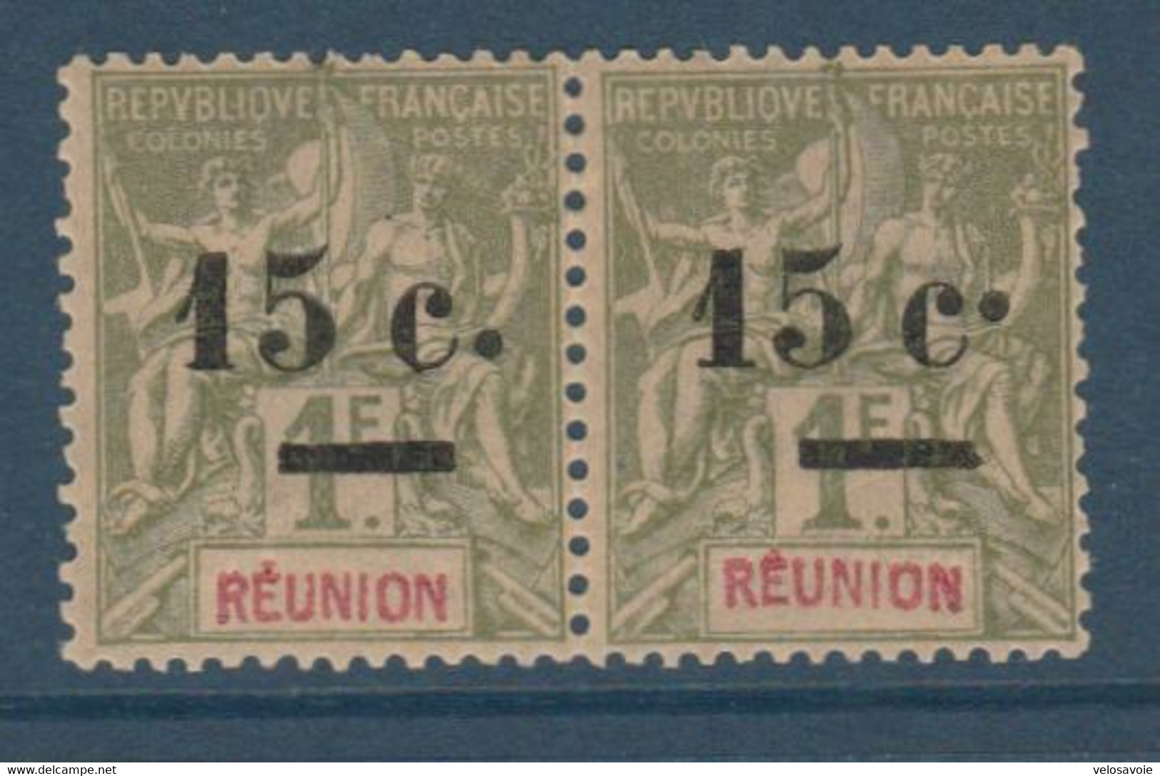 REUNION N° 55d POINT DU C EN HAUT TENANT A NORMAL TTB * - Unused Stamps