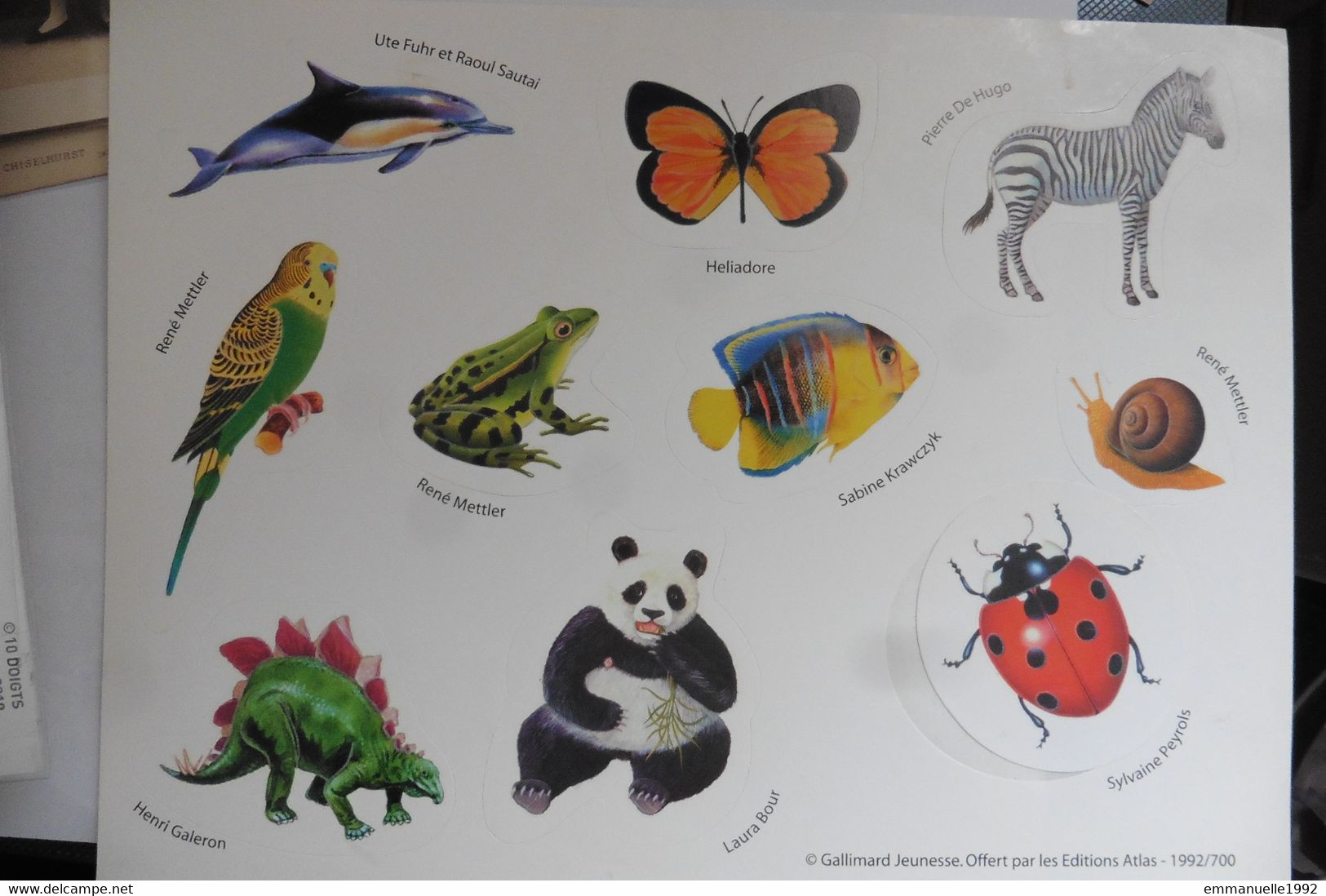 Planche De 10 Autocollants Animaux Dauphin Papillon Panda Poisson Grenouille Perroquet Coccinelle Dinosaure Zèbre Escarg - Scrapbooking