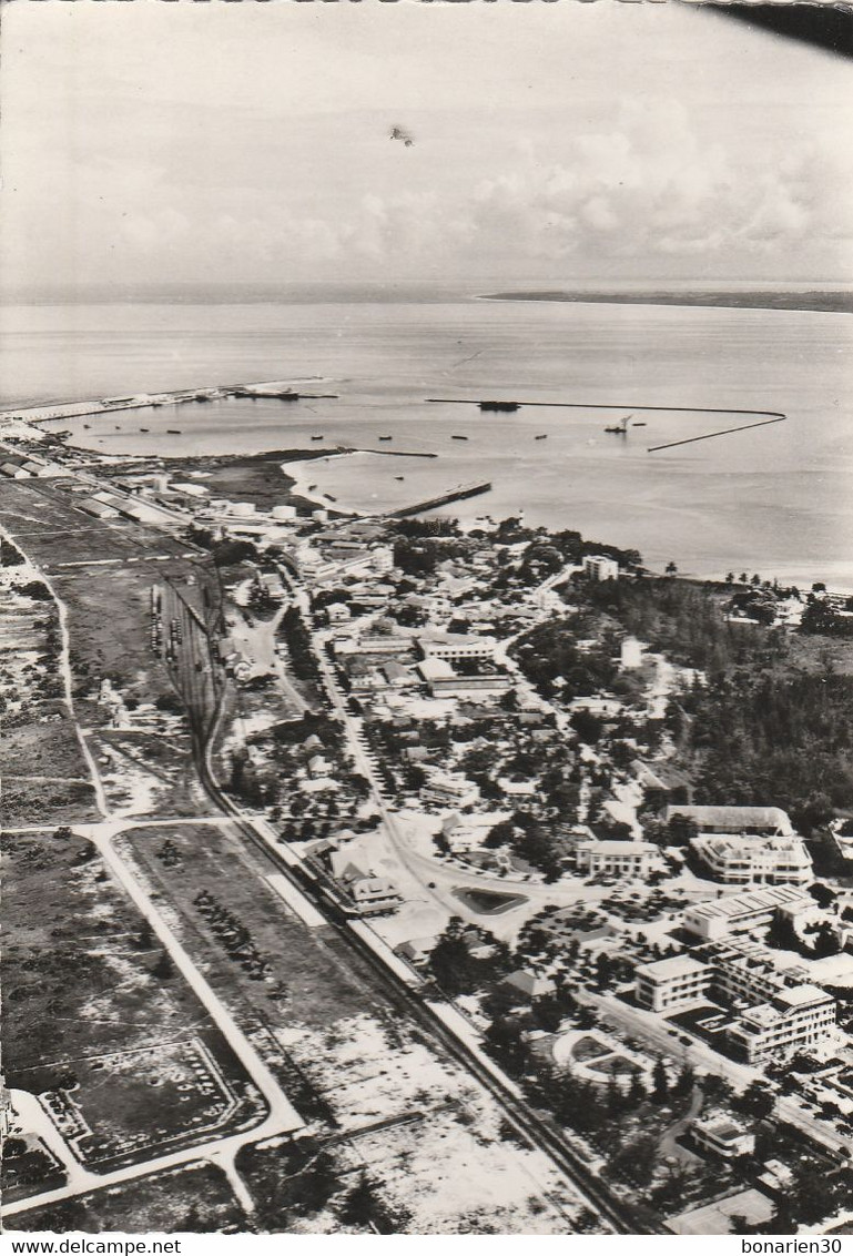 CPA  CONGO POINTE-NOIRE VUE AERIENNE DU PORT - Pointe-Noire