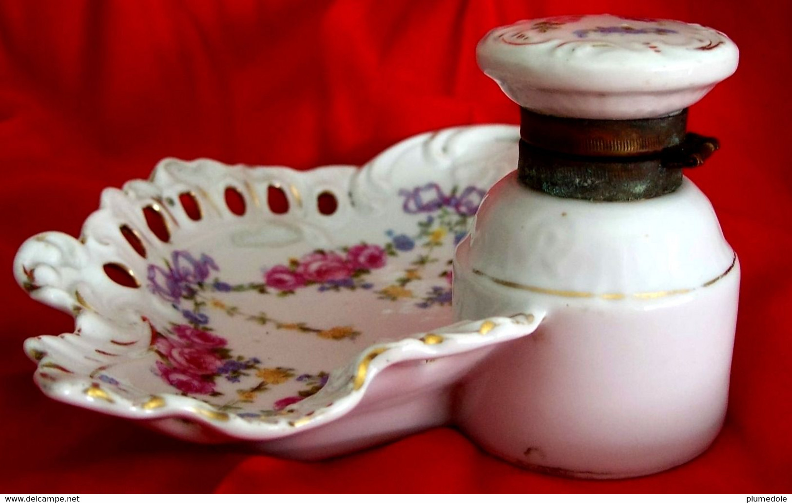 FIN XIX° S. ENCRIER EN PORCELAINE Décor Floral , Fleurs , Repose Plume VICTORIAN PORCELAIN INKWELL - Encriers