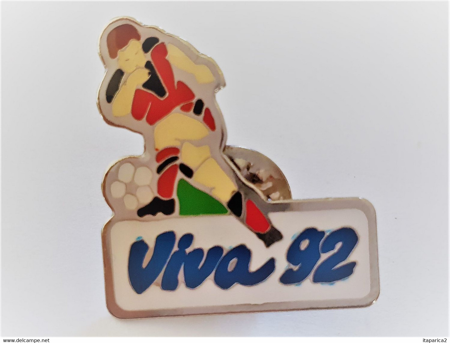 PINS JEUX OLYMPIQUES VIVA 92 FOOTBALL / 33NAT - Jeux Olympiques