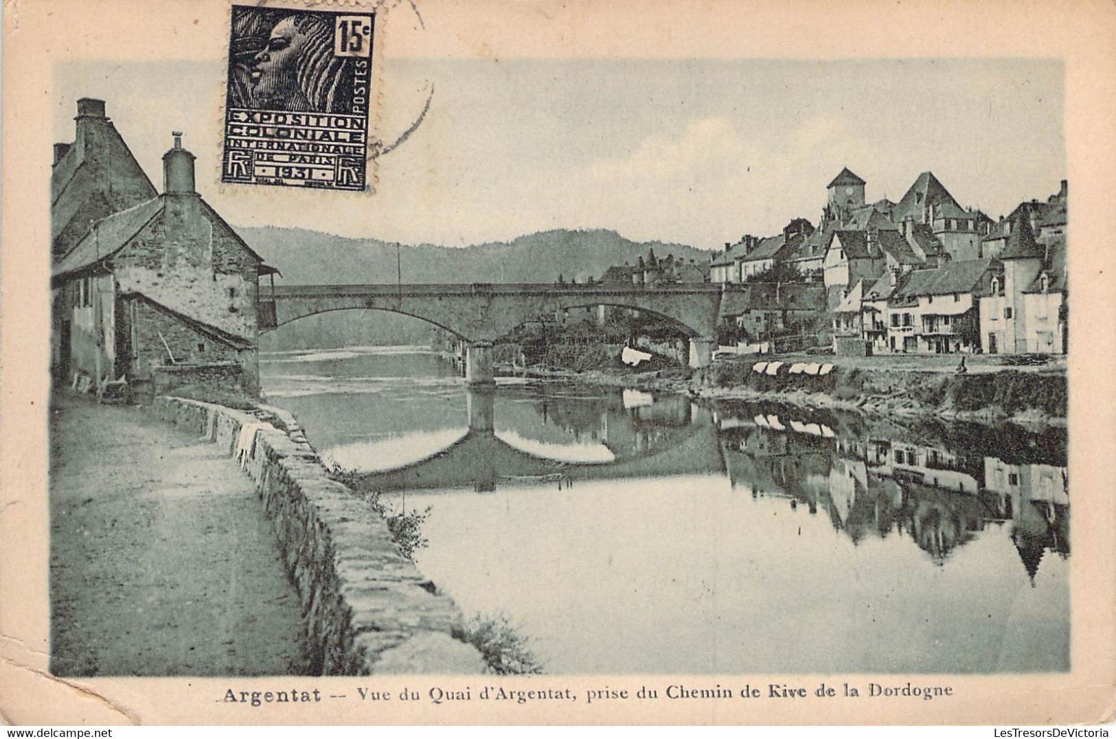 CPA - 19 - ARGENTAT - Vue Du Quai D'Argentat - Prise Du Chemin De Rive De La Dordogne - ARGRA - Edit. CHAMP - Argentat