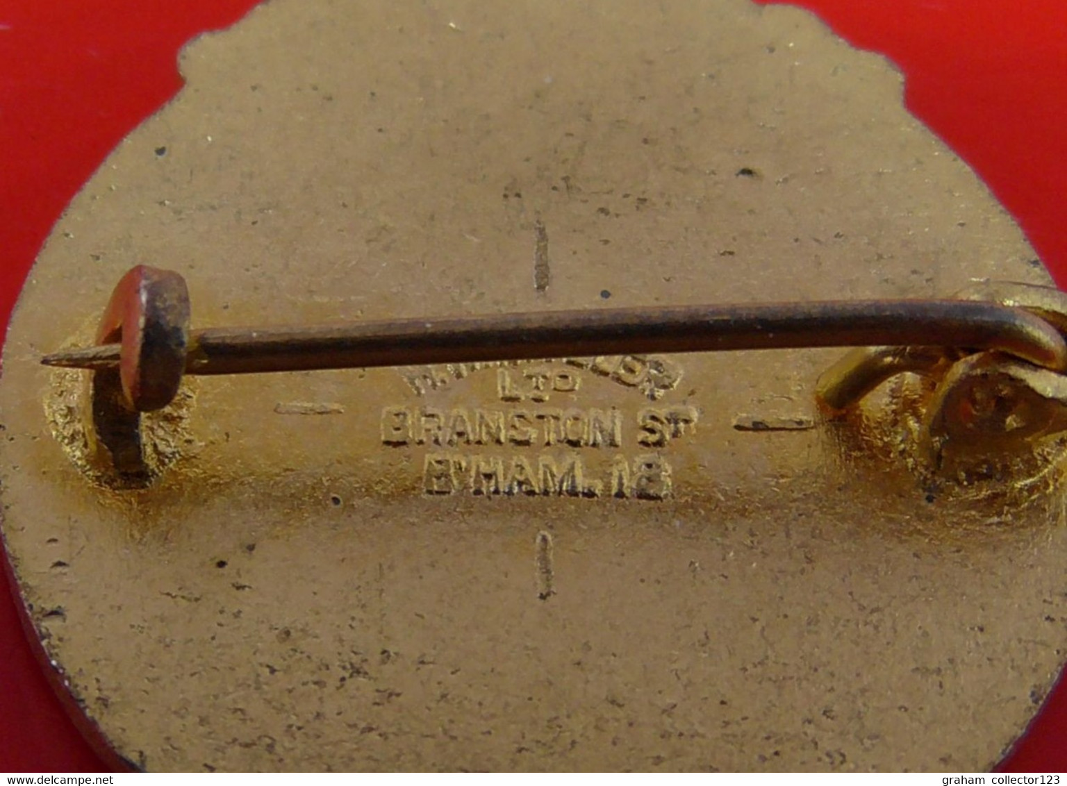 Vintage Enamel And Metal Badge Bowling Bowler Bowls Lawn Bowls Wokingham Bowling Club HW Miller - Bowling